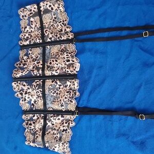 NWT Victoria's Secret M/L Very Sexy floral embroidered waist cinched and garter